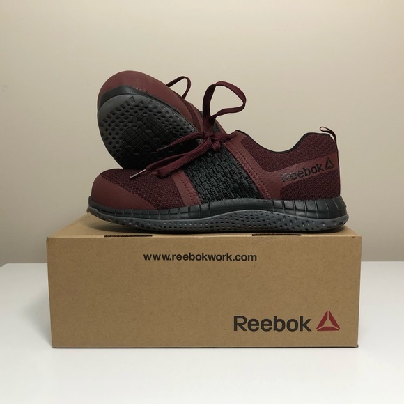 Women’s Reebok shoes - Picture 2 of 3